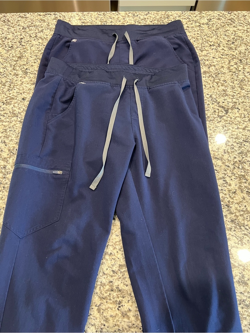 Figs Zamora Jogger Scrub Pants Bundle - Size M